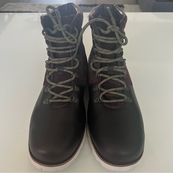 Ugg Halfdan Mens size 10  waterproof - Picture 2 of 13